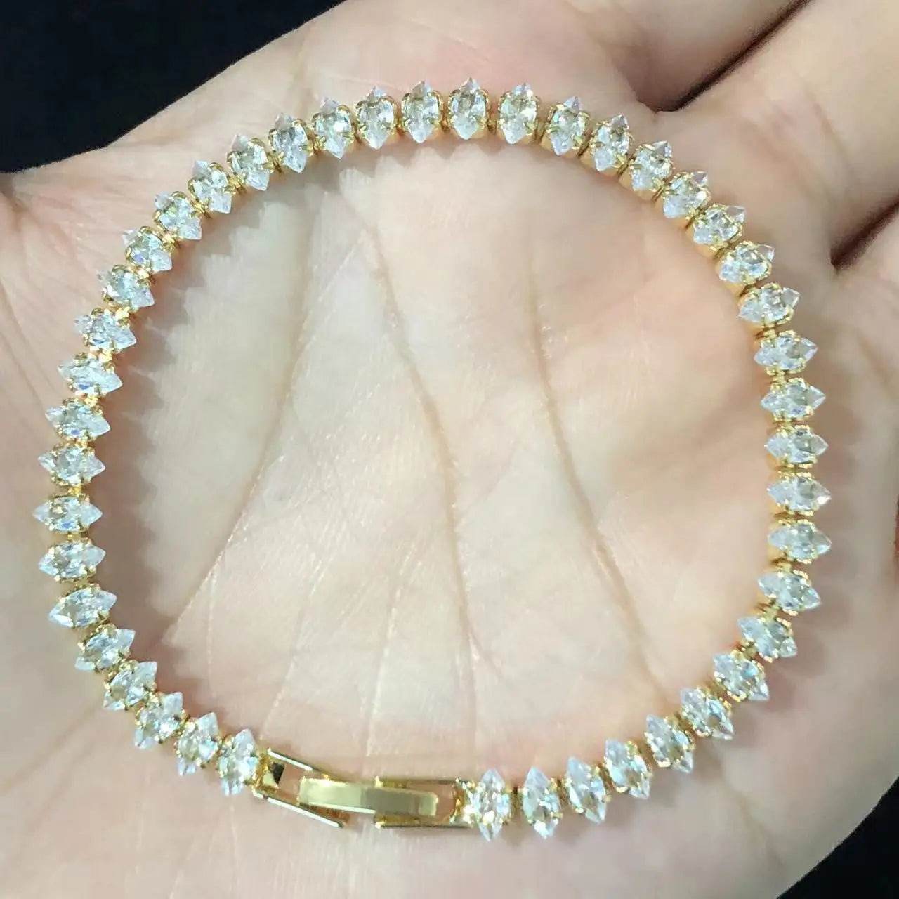 Luxuriöses Kristall-Armband – Geometrisch, Goth, mit Marquise-Rhinestones für Damen
