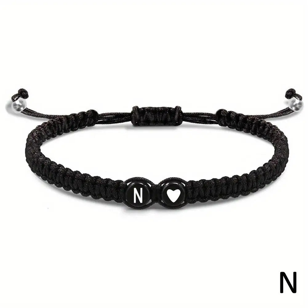 Handgemachtes Armband mit Buchstaben A–Z – Verstellbares Herzarmband für Damen & Herren, Freundschafts- und Namensschmuck, ideales Geschenk